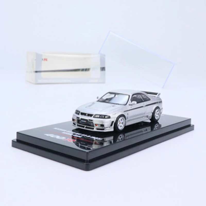 INNO 1:64 modelo de coche Skyline GT-R (R33) NISMO 400R, aleación Sonic Silver