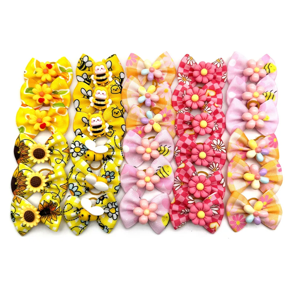 10pcs Pet Dog Hair Bows Rubber Bands Bee Flowers Bows for Small Dogs Pets Dogs Grooming Bows for Dog Hair Accessories