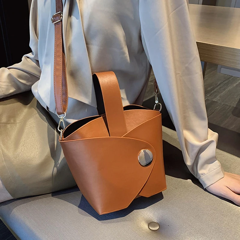 Sac messager en cuir PU pour femme, sac à main simple, mode de luxe, qualité rétro, One Initiated, E27