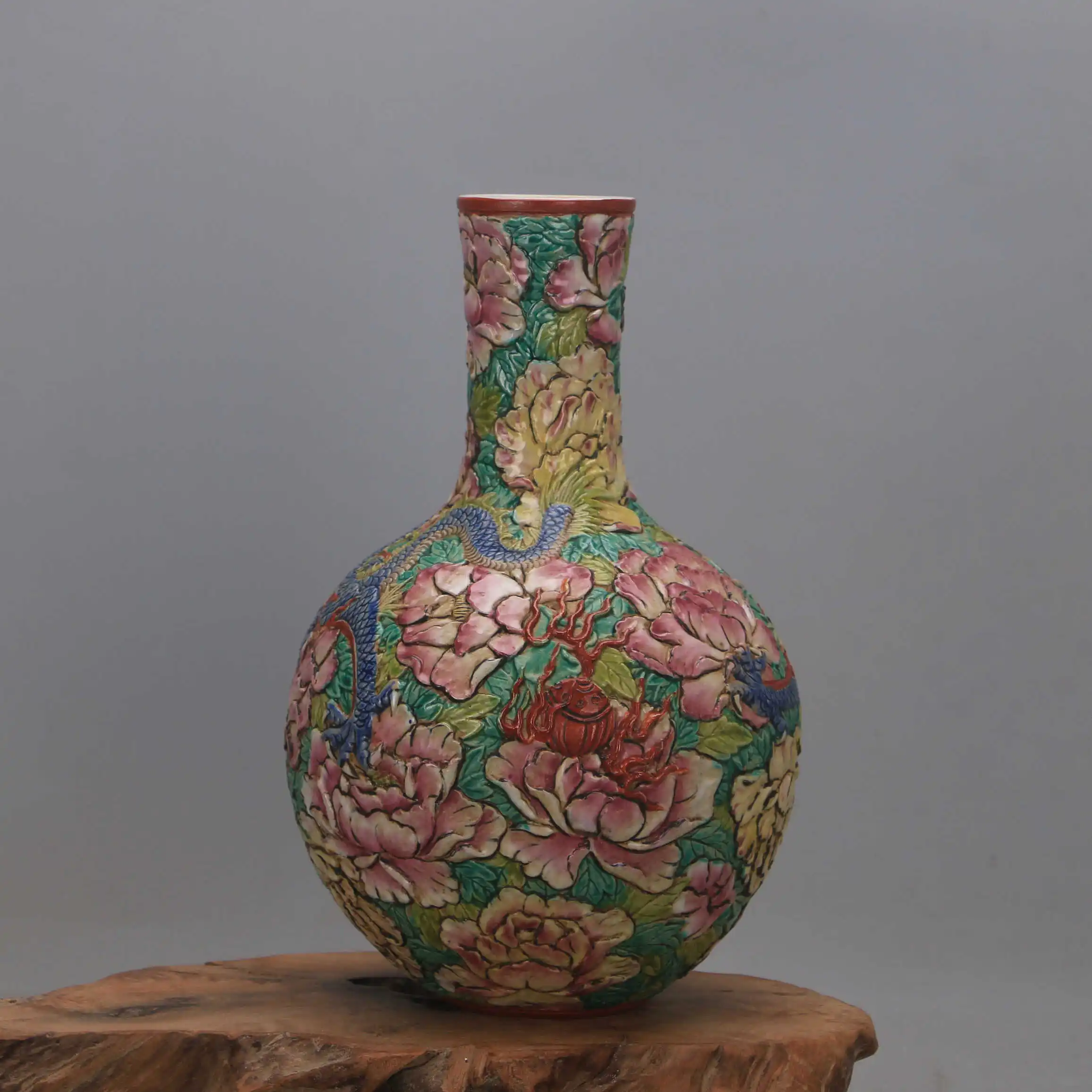Celestial Globe Vase Qianlong Style Relief Dragon Thousand Flowers Handmade Heavy Famille Rose Replica Porcelain Home Decor