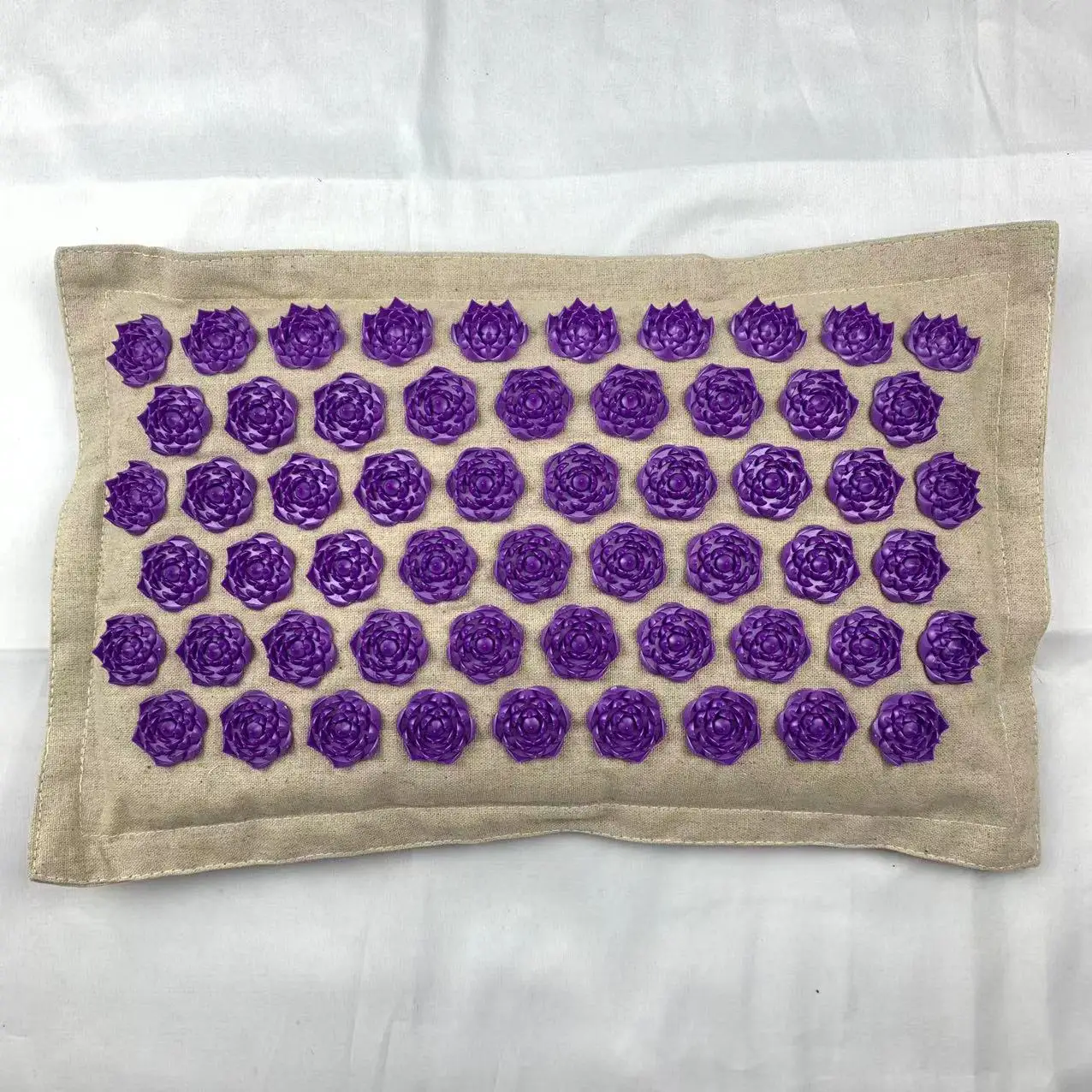 Lotus Acupoint Massage Relaxation, acupuncture and moxibustion Pillow