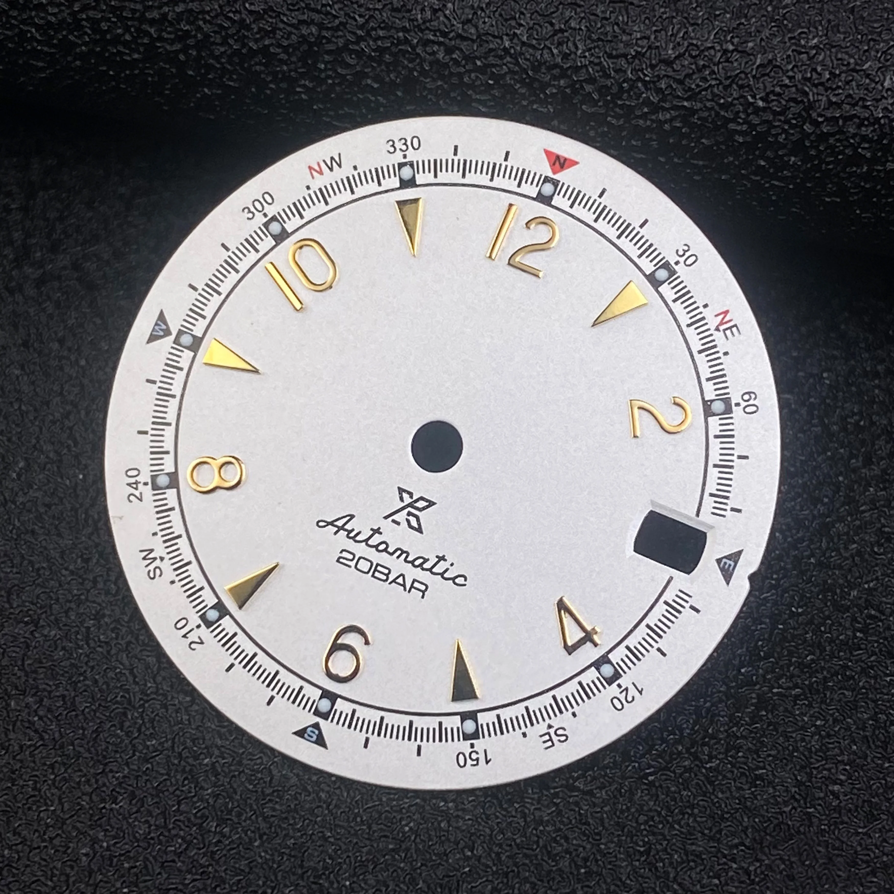 Quadrante dell'orologio da 28,5 mm quadrante dell'orologio verde oliva vintage verde luminoso per SKX Mod senza logo per sostituzione modificata del movimento NH35/4R