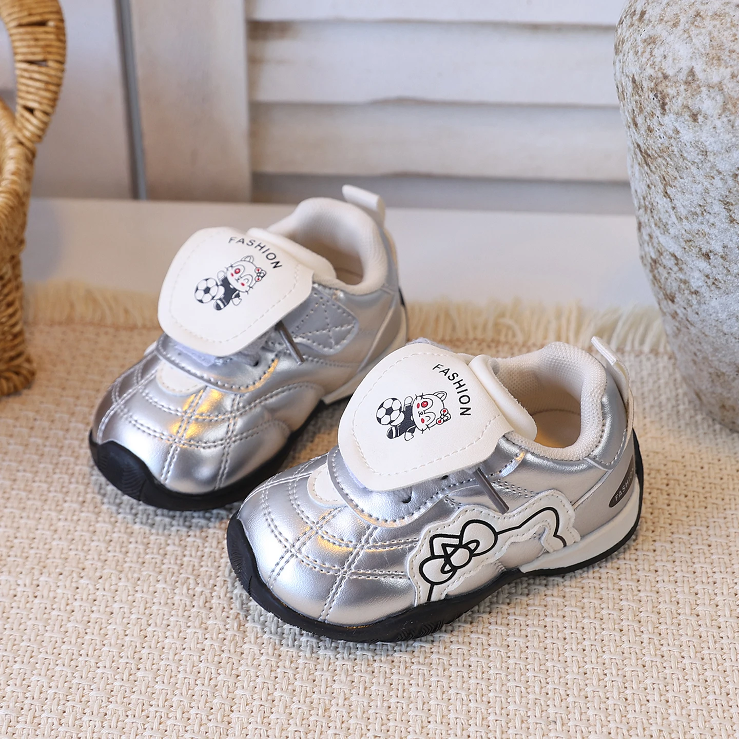 Toddler Baby Cartoon Casual Sneakers, Flip Hook and Loop Strap, Anti Collision Toe, Non Slip Sole for First Walking Daily Wear