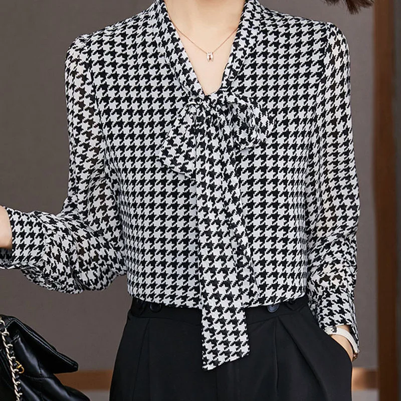 Office Lady Plus Size Fashion Thousand Bird Plaid Shirt Neckline Lace-up Thin Chiffon England Style Bow Lantern Sleeve Printing