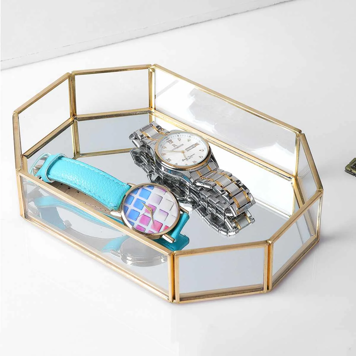 European Glass Metal Kitchen Storage Tray Gold Oval Dotted Fruit Plate freezing Jewelry Display Rotary Candy Decor Tray Mirror