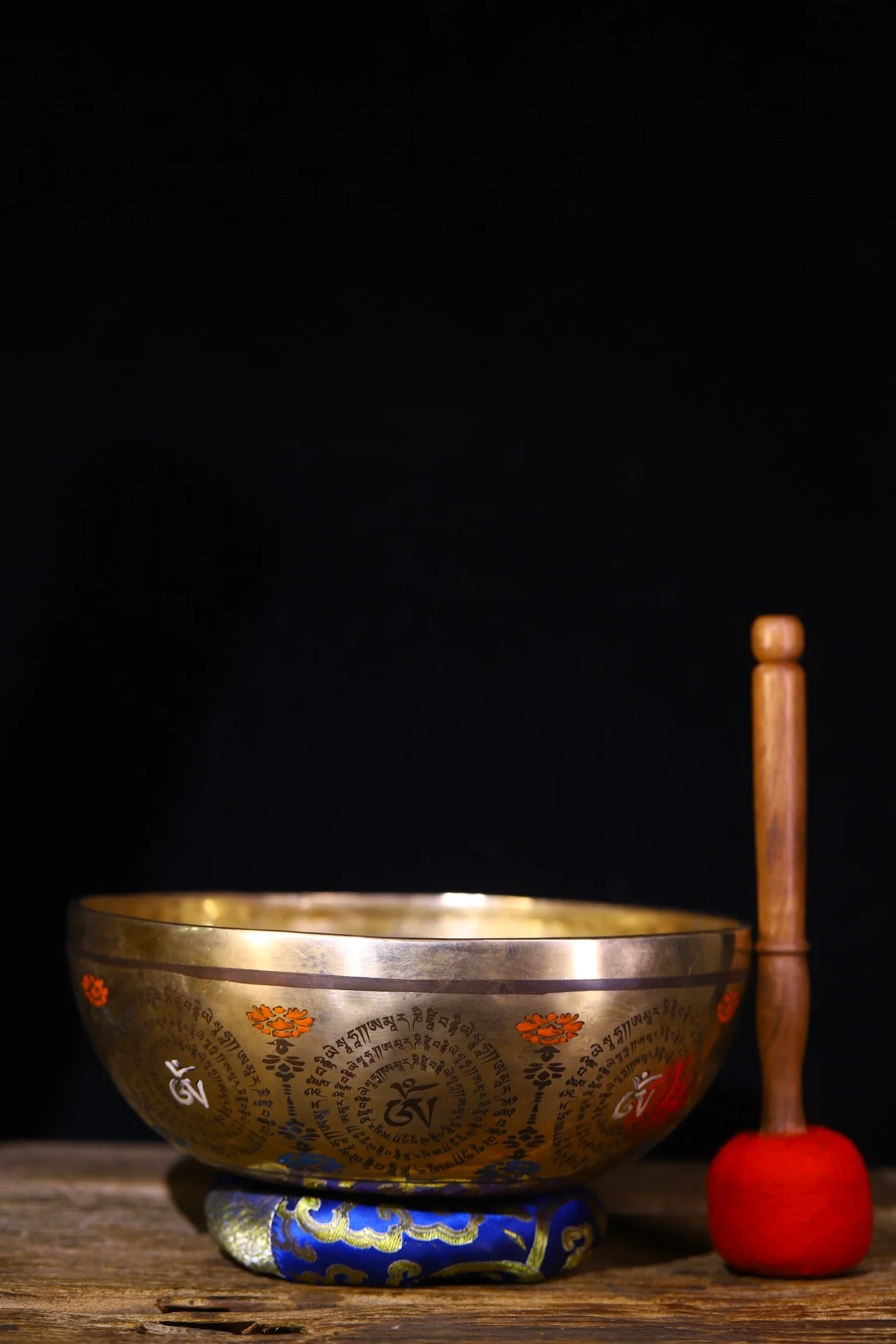 

10"Tibetan Temple Collection Old Bronze Painted Longevity Buddha Buddhist Music Bowl Prayer Bowl Amulet Worship Hall Town house