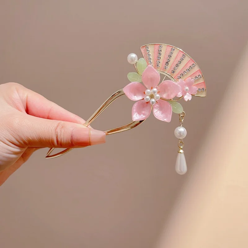 Elegant Butterfly Flower Pearl Tassel Hairpin Hair Stick for Cheongsam Hanfu Bridal Hairpins Accessory Exquisite Hair Jewelry