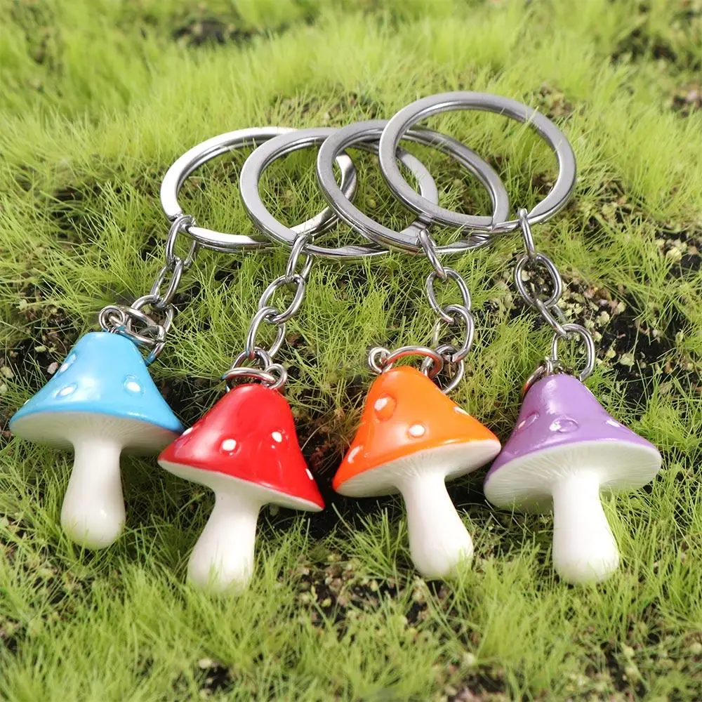 

Car Keys DIY Cartoon Mushroom Keychains 8 Color Simulated Mushroom Pendant Cute Resin Plant Key Ring Bag Pendant