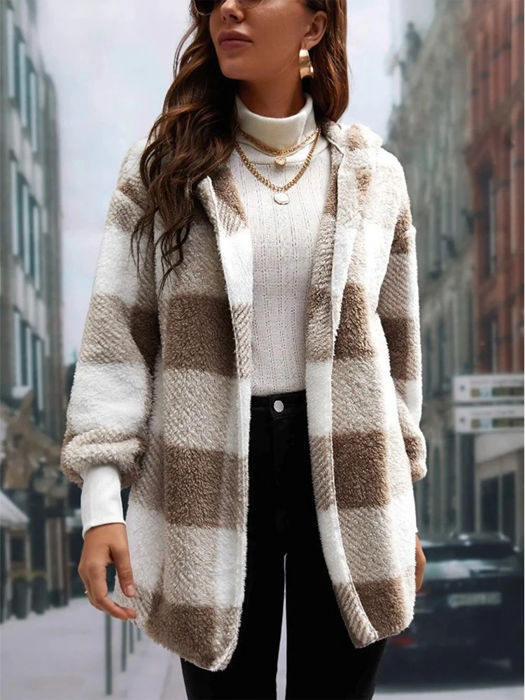 Trend Women Long Sleeve Pockets Long-Cut Coats Plaid Warm Lapel Plush Elegant Faux Fur Outwear Loose Winter Women Fashion Coat