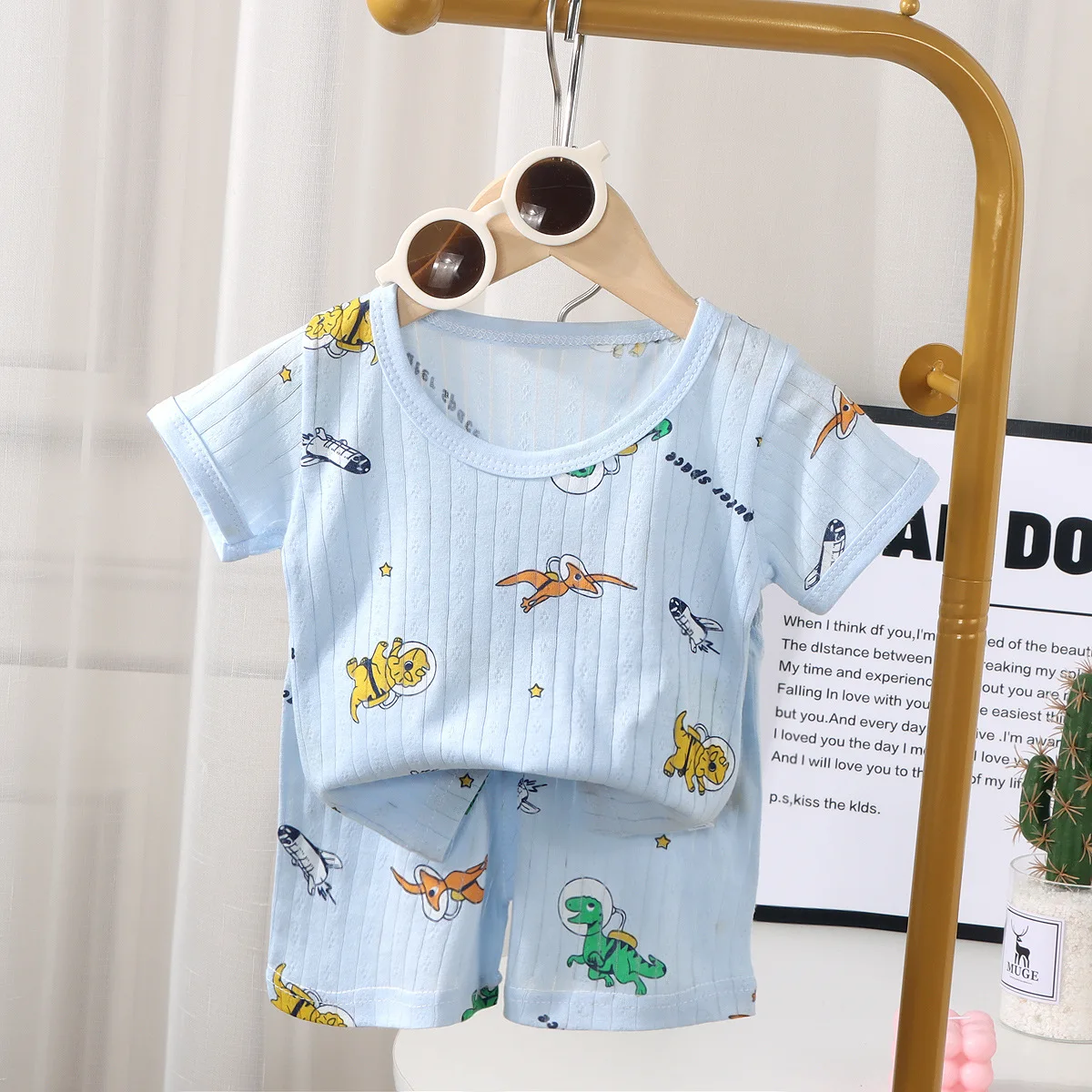 

Children's Clothing Summer Short Sleeve Home Sleepwear Children Sets Kids Clothes Boy Girl T-shirt shorts Cotton Suit Baby