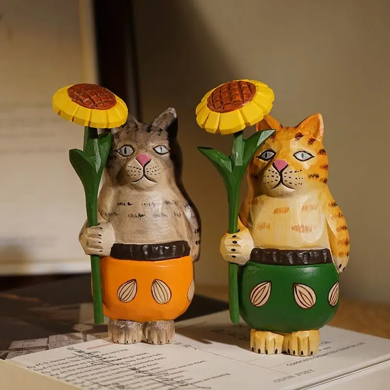 

Sunflower Cat Handmade Wood Carving Small Ornament Solid Wood Cute Cartoon TV Cabinet Desktop Decoration