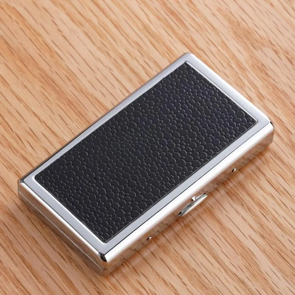 Vintage Card Holder Slim Metal Case Pocket Stainless Steel Box Wallet Credit Card Protector Case for Men Women Business Card