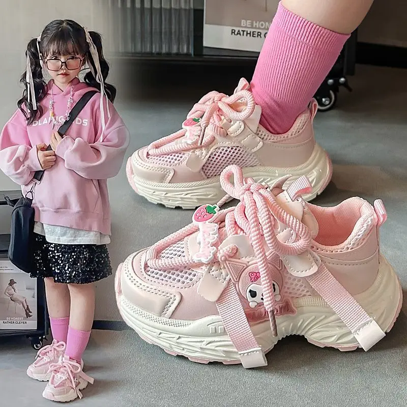 Летняя детская повседневная спортивная обувь Kawaii Sanrio для девочек и мальчиков милые дышащие сетчатые кроссовки Kuromi подарки Фото №5