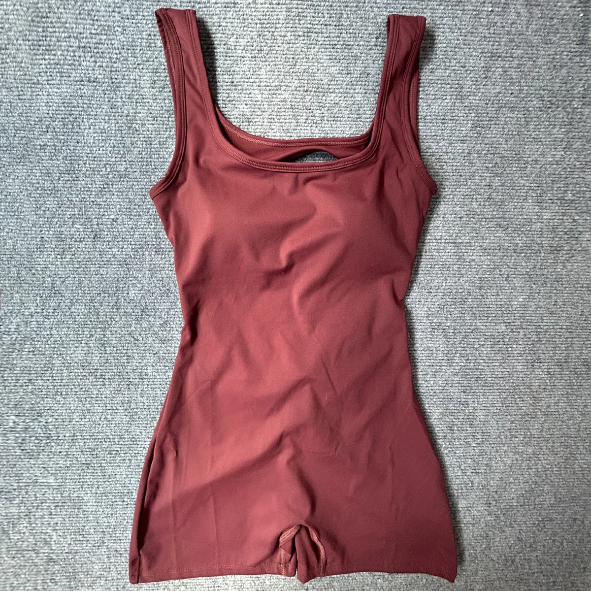Nuevo Mono deportivo con escote en V en la espalda para mujer, peleles de gimnasio, ropa deportiva sin mangas, monos informales para mujer, traje de una pieza, ropa de Yoga