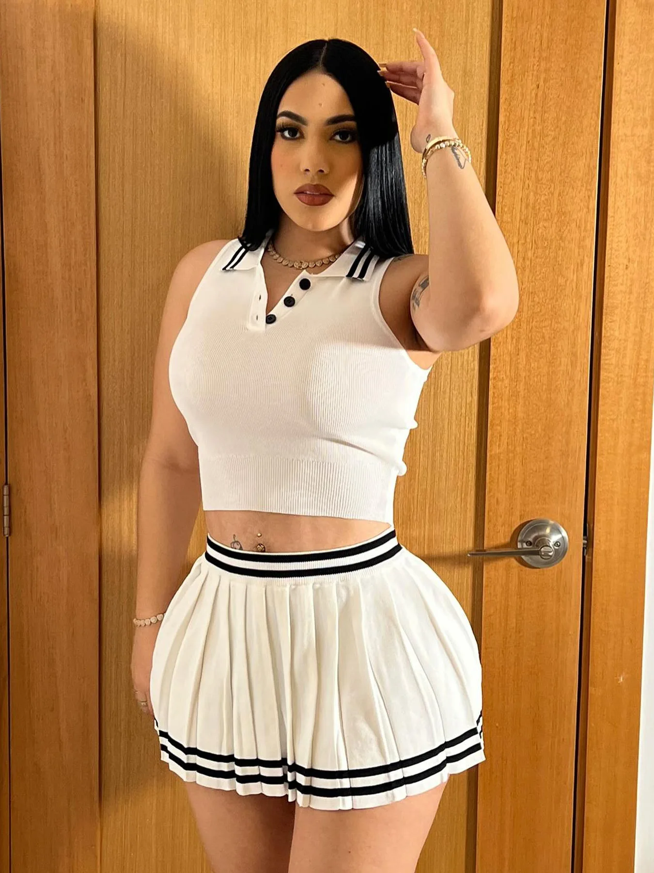 Women Skirt Set Summer Sexy Tight Knitted Sleeveless Lapel Crop Top Matching Striped Pleated Skirts Set Casual Two Piece Sets