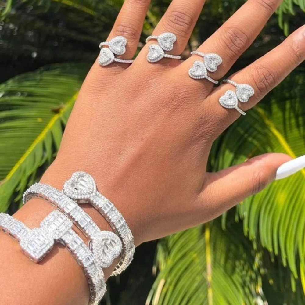 2025 New Iced Out Bling Opened Heart Zircon Charm Bracelet Rectangle AAA CZ Hearts Bangle For Men Women Hiphop Luxury Jewelry view 5