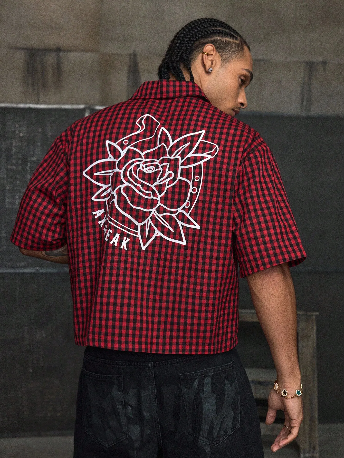 

Red Black Checkered Loose Fit Short Sleeve Shirt with White Rose Graphic Back Print
