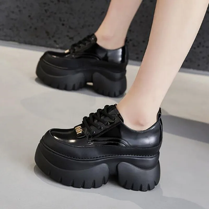 

Новые женские кожаные кроссовки 2026 на высокой платформе, на шнуровке, повседневные туфли Мэри Джейн, на толстой подошве, каблук 9 см, для прогулок, Zapatos Mujer