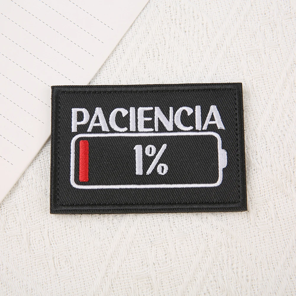 NUEVOS Parches Bordados Divertidos del Alfabeto Español con la Palabra PACIENCIA, Motivacionales, con Rayas en Chevron, Estilo Español