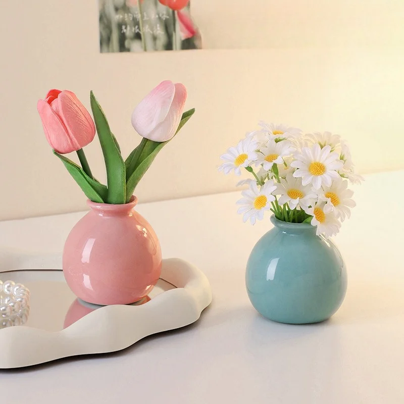 Creative Jingdezhen Ceramic Vase Extra Small White Zen Style Nordic Desktop Ornament For Living Room Dried Flower Arrangement