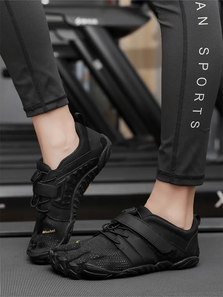 Venta caliente: 2025 nuevos zapatos cómodos para levantamiento de pesas, zapatos para sentadillas duraderos, zapatos de entrenamiento antideslizantes de primera calidad, rendimiento excepcional