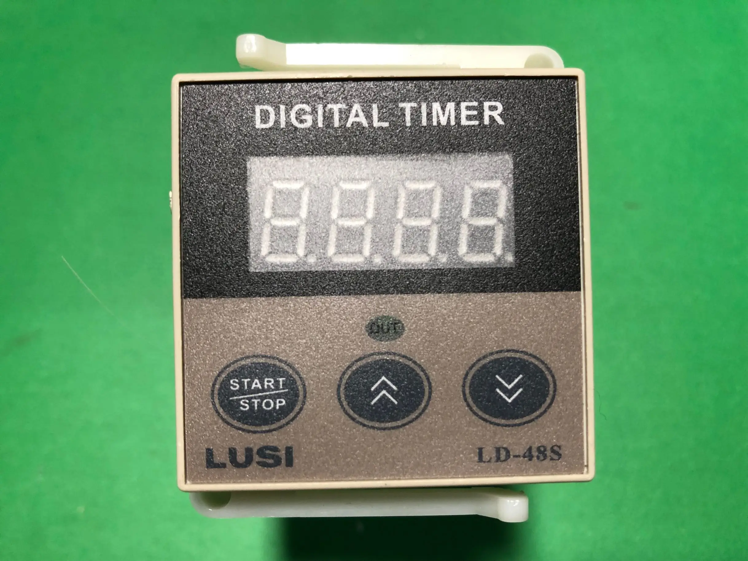 

LIUSHI Zhejiang Liushi electronic instrument oven timer LD-H5D H5J 48S H5S H5SD