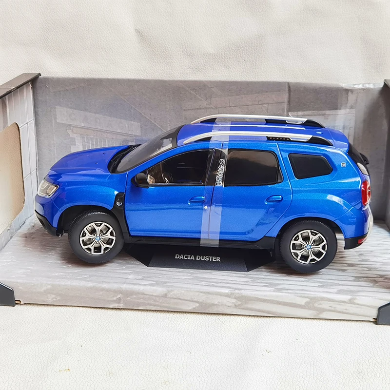 Solido 1:18 Scale DACIA DUSTER 2018 Car Simulation Alloy Car Model Diecast Toy Collectible Ornaments