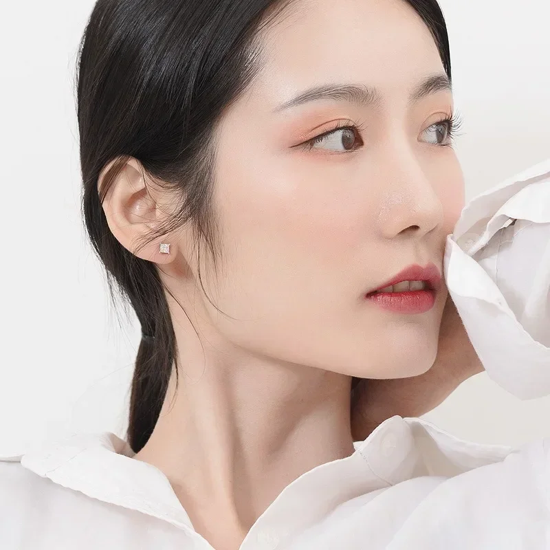 أقراط مويسانيتي مربعة من البلاتين عيار 18 قيراط مطلية بالفضة S925 أوروبية وأمريكية PT950، بسيطة وعصرية