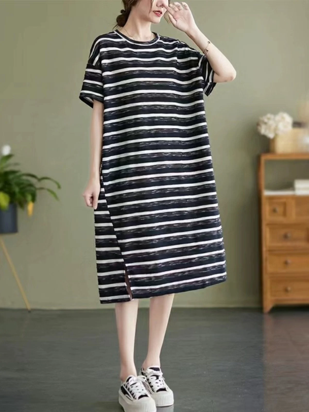 Retro Gestreifter Damenrock Sommer Neu Große Größen Locker Sitzend Figurformend Schlank Machend Midi Gerader Rock Künstlerisch Elegant