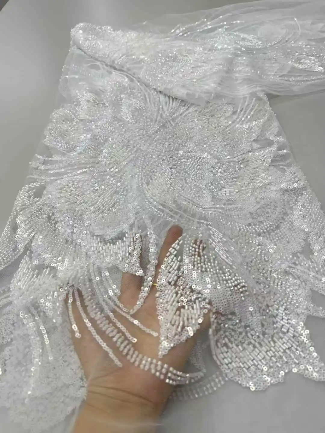 

5Yards 2025Latest Best Quality Soft Elegant Luxrious Beaded Tube Lace with Stones Fabric for Wedding Evening Dresses NN2698_R