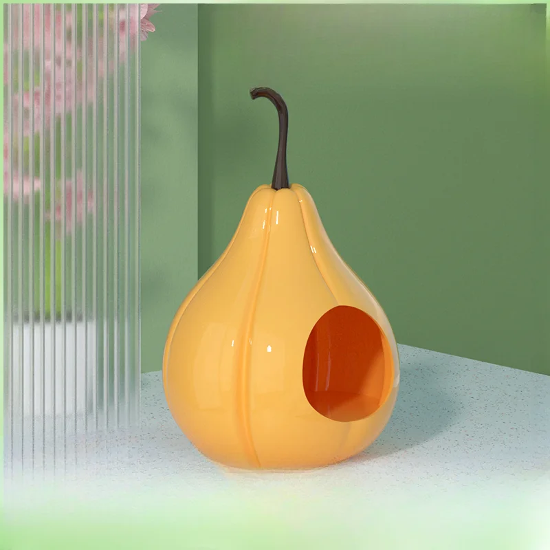 Cat's kennel, semi-closed and safe, pear style is environmentally friendly and easy to clean