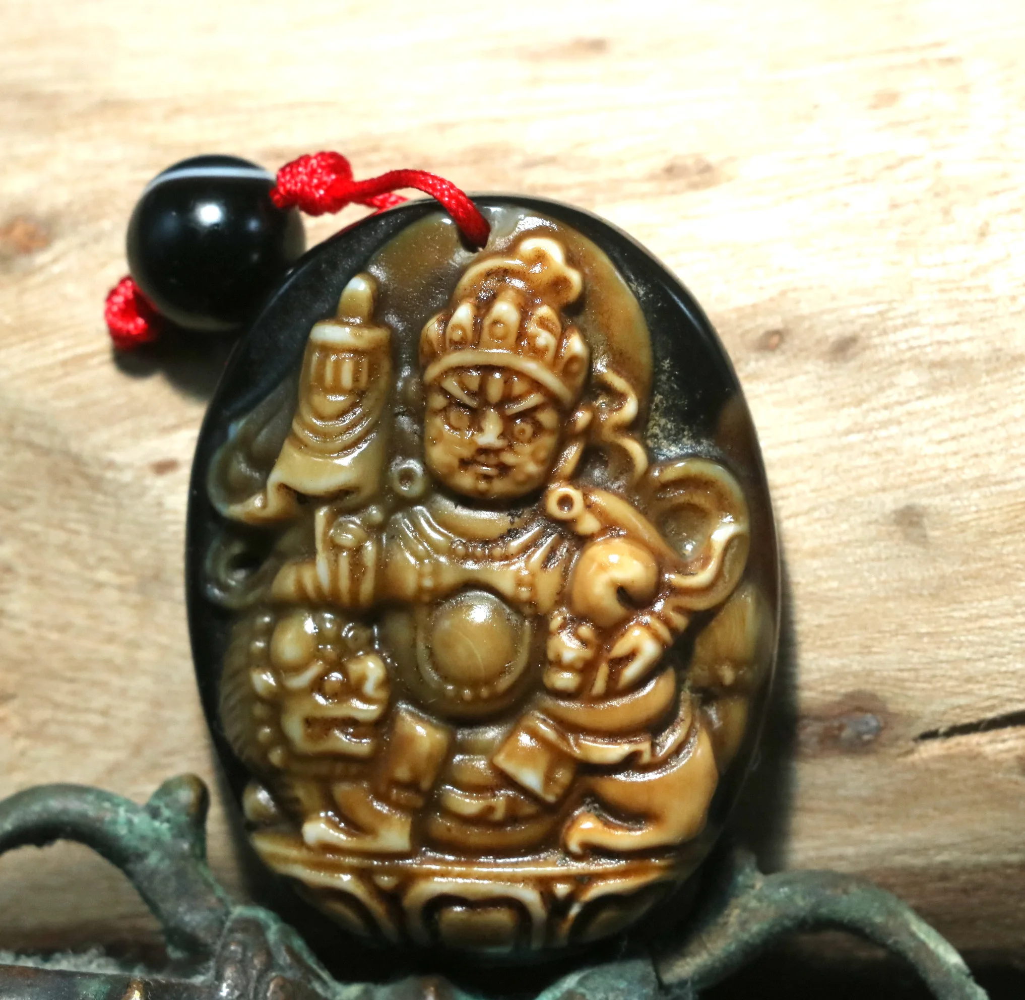 Unique Pattern Magic Energy Tibetan Old Agate Sculptural Wealth God 1 Eye dZi Bead Pendant Amulet Talisman TIMESTOWN Gemstone