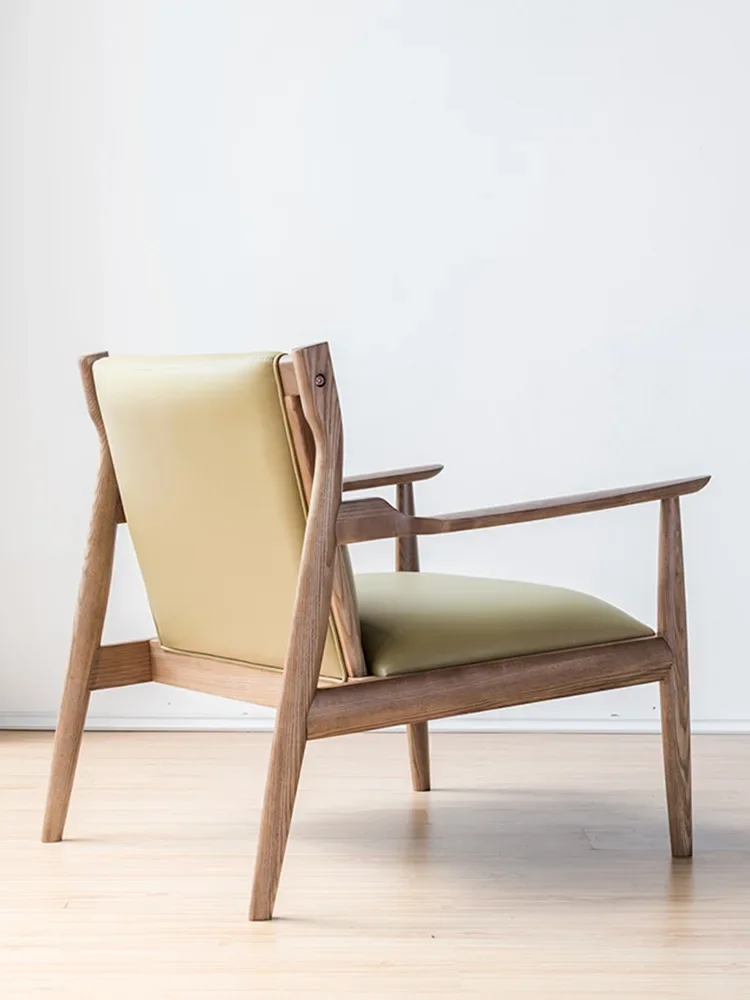 Nordic singolo studio in legno massello balcone divano sedia piccolo appartamento soggiorno per il tempo libero