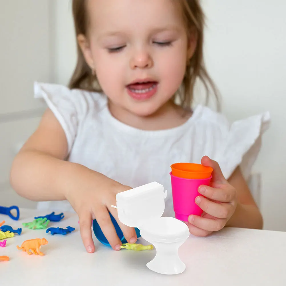 

4Pcs Miniature Toilet Seat Cake Toppers Party Cake Decoration Bathroom Accessories Funny Mini Bathroom Decor Miniature Toilet