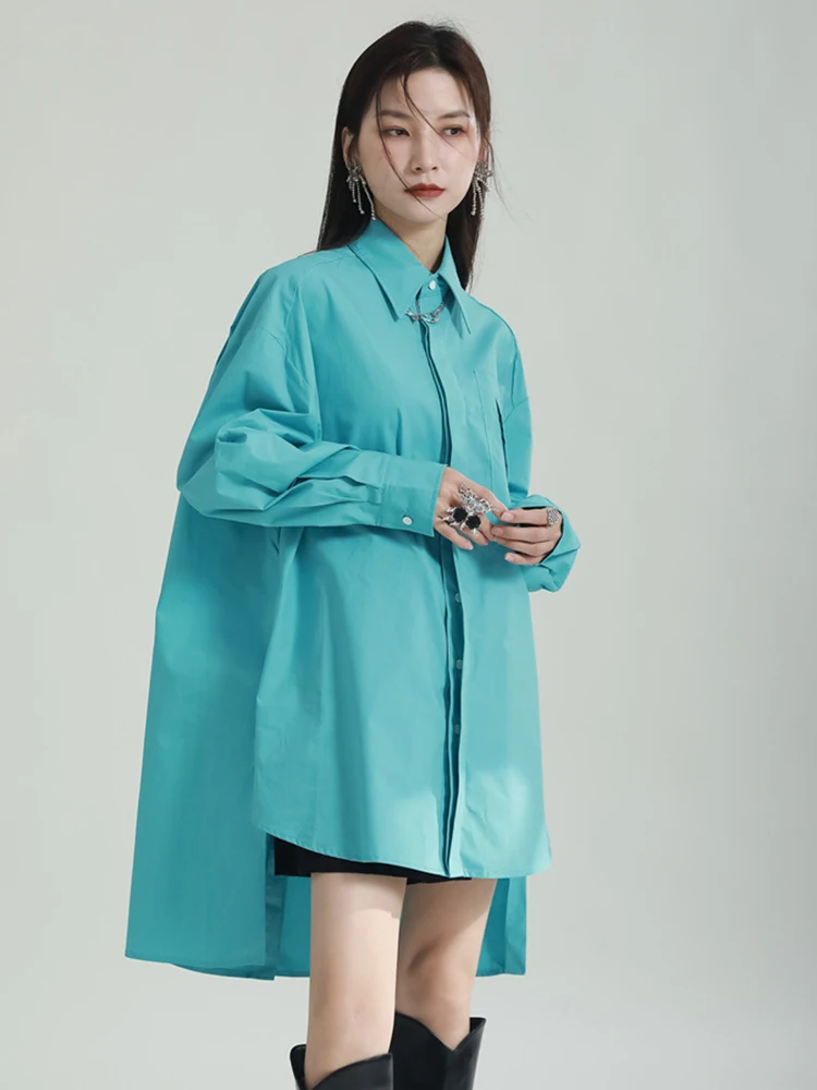 [EAM] Women Blue Irregular Big Size Long Blouse New Lapel Long Sleeve Loose Fit Shirt Fashion Tide Spring Autumn 2024 1DF6598