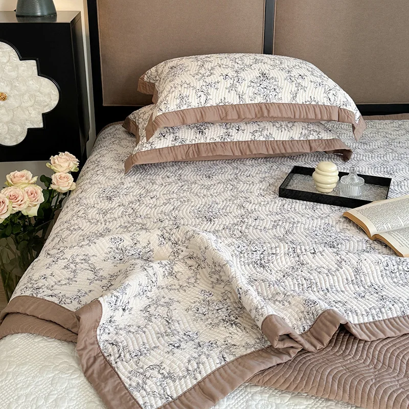 Hot selling and popular Modal Tencel bed cover three piece set, silky and cool summer bedding with cotton and breathable bed she