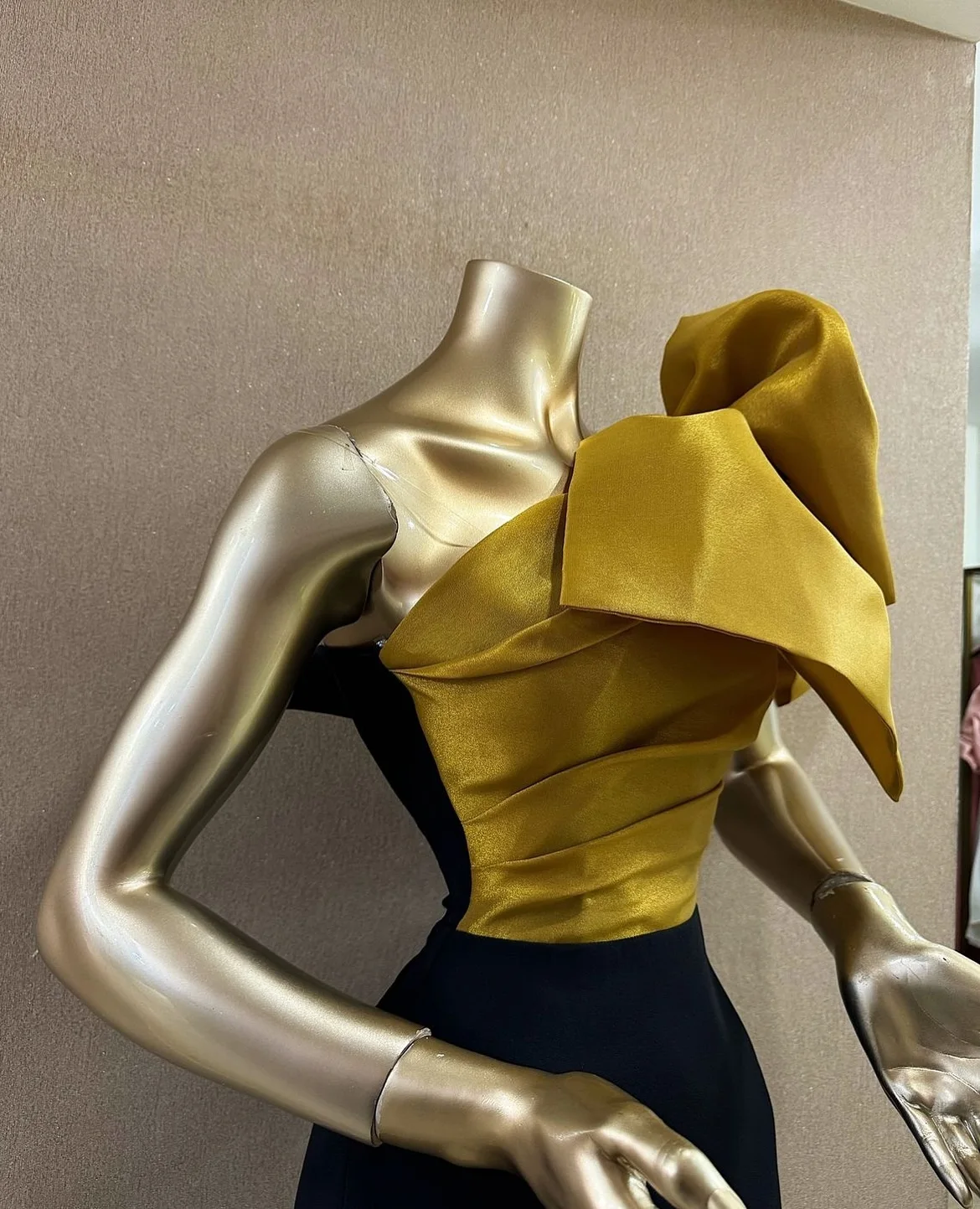 تخصيص مثير جيرسي مستقيم واحد الكتف 3D القوس مساء اللباس جودة عالية أكمام الطابق طول Fساتين Shreta #2