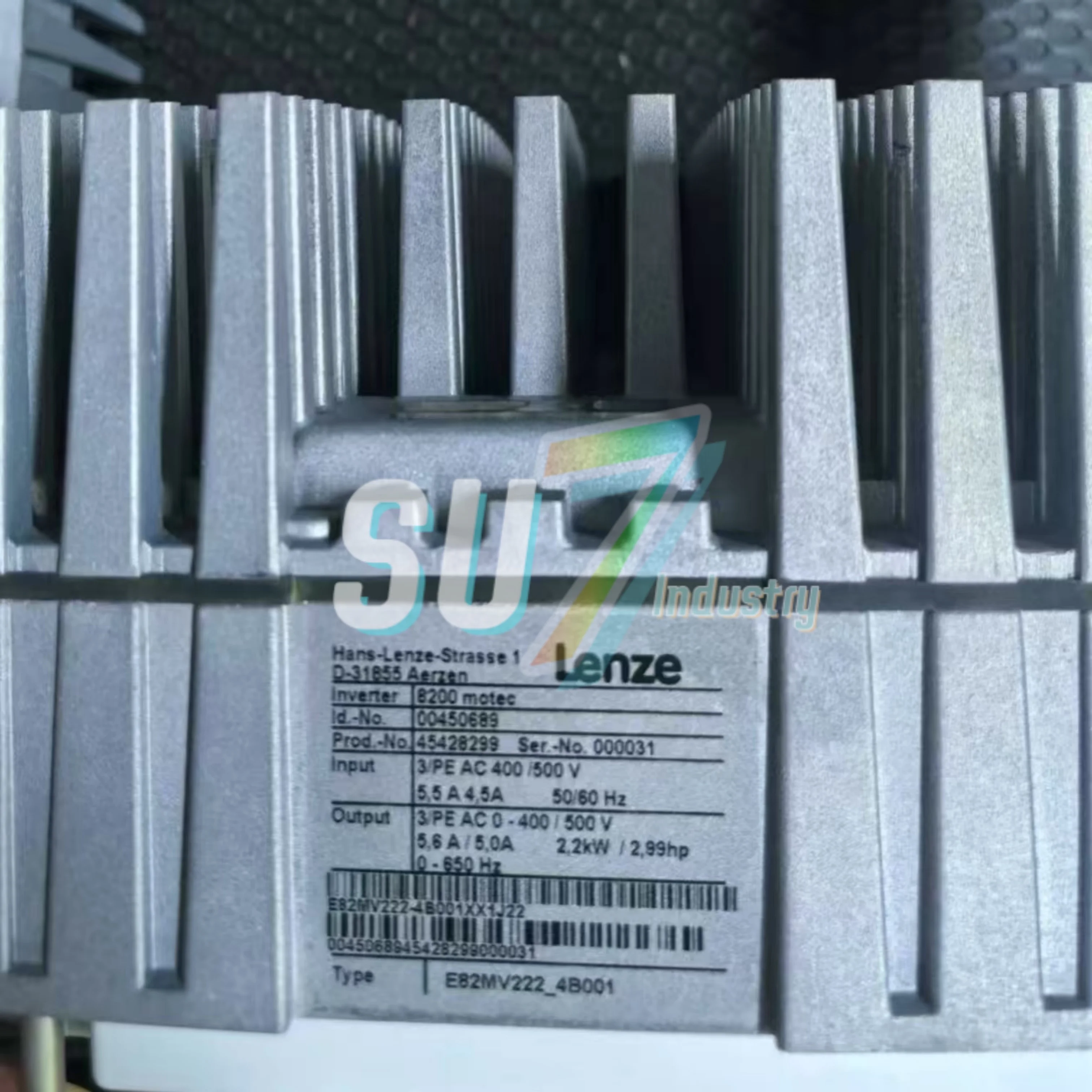 Convertisseur de fréquence nouveau original E82MV152-4B001 E82MV152-4B151 E82MV222-4B001 E82MV222-4B151