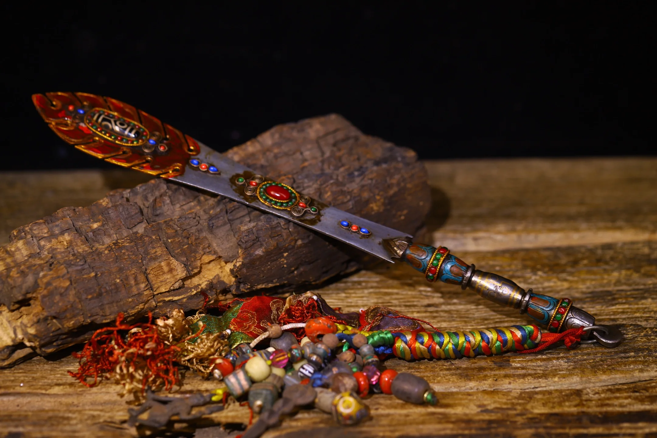 

15"Nepalese folk Old Tiantie Mosaic Gem gZi Beads Manjusri Buddha Sword Vajra Phurpa Prayer flag Amulet Town house