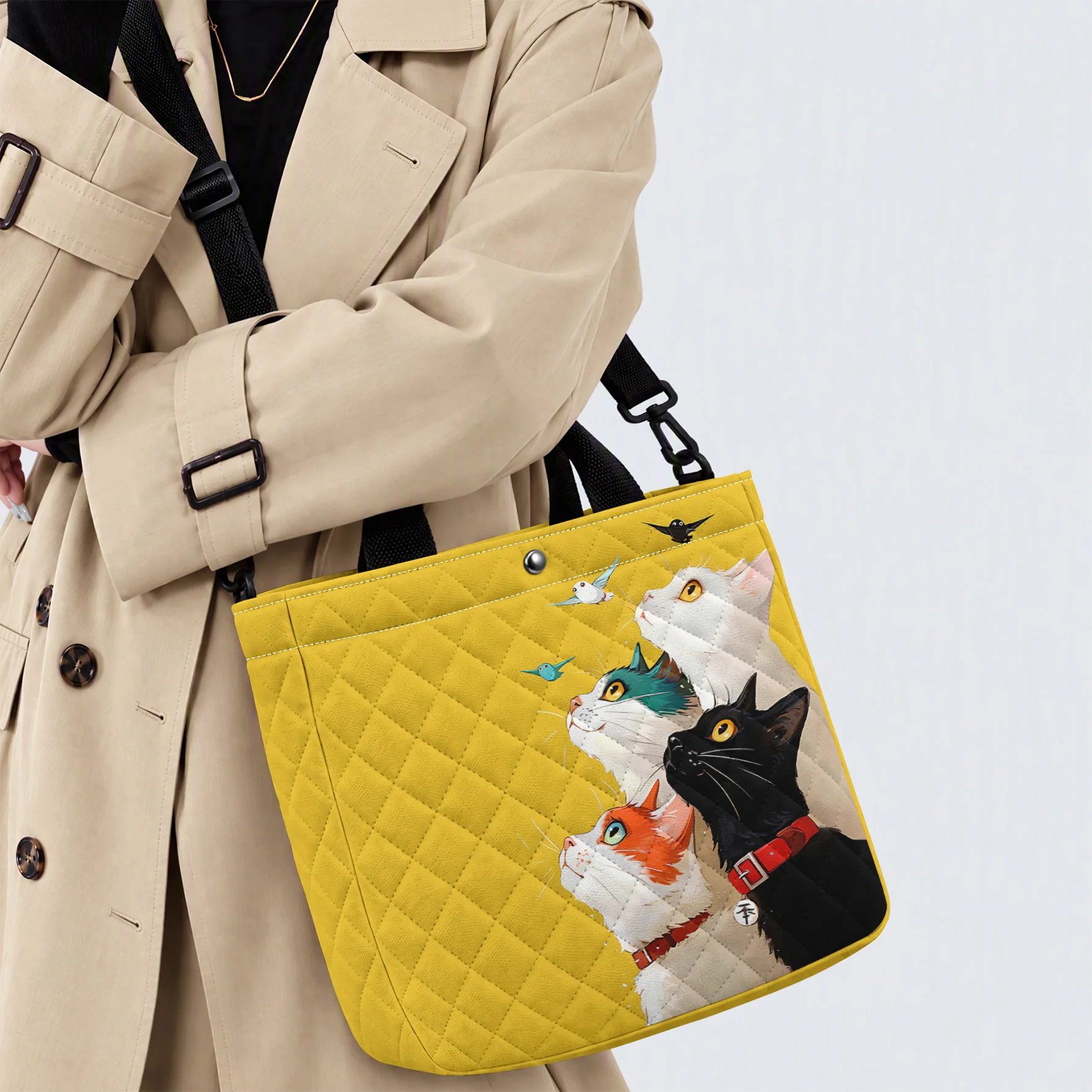 Yellow Background Cute Multi Cats Print Tote Bag, Detachable Shoulder Strap Handbag For Shopping Travel Daily Use