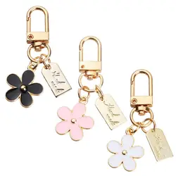 Flower Keychains for Women Bag Charm Key Chain Car Key Ring Pendant for Purse Handbag Bag Decoration Metal Keychain