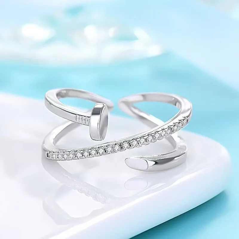 Classic Fashion Couple Ring, Copper Zirconia Women\'s Adjustable Ring, Fashion Gold Metal Crystal Needle Ring