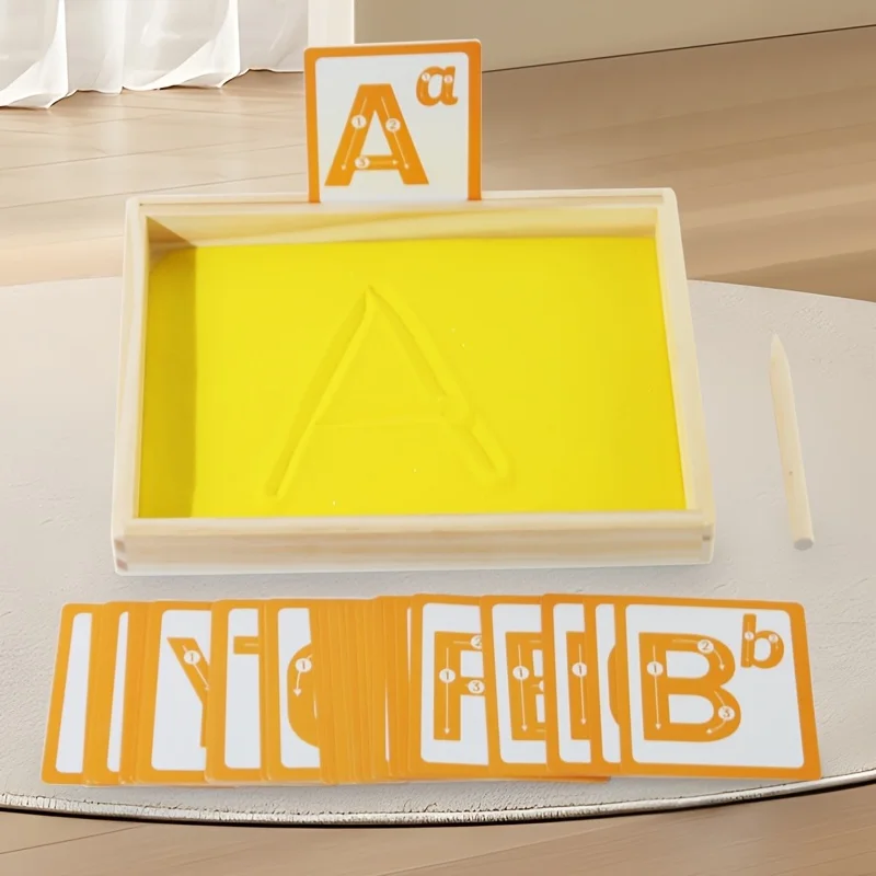 مجموعة رسم رملية مكونة من 39 قطعة لكتابة الكلمات وإدراك الرسم، وطاولة رمل للرسم المتكرر - باستخدام بطاقة الحروف الملونة