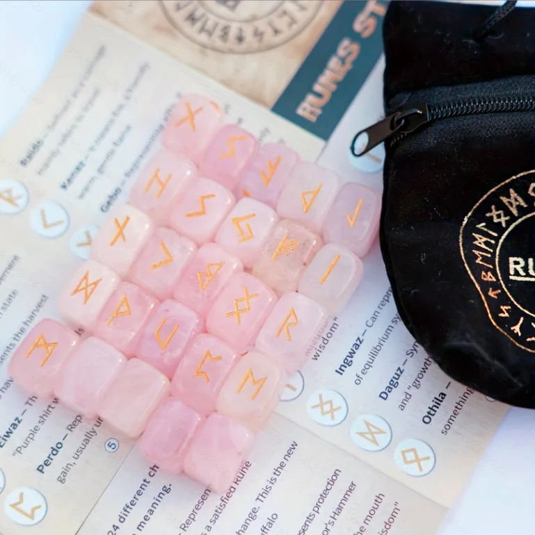Natural Crystal Rune Stones Engraved Alphabet Energy Stones 25 Pieces/Set Comes with Velvet Bag Spiritual Tool For New Era Pract