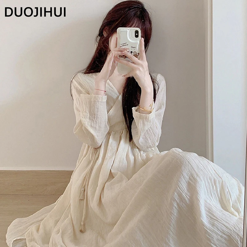 DUOJIHUI White Vintage Ruffles Sweet Women's Sleepwear Autumn Classic V-neck Pace-up Slim Waist Casual Fashion Female Nightgowns