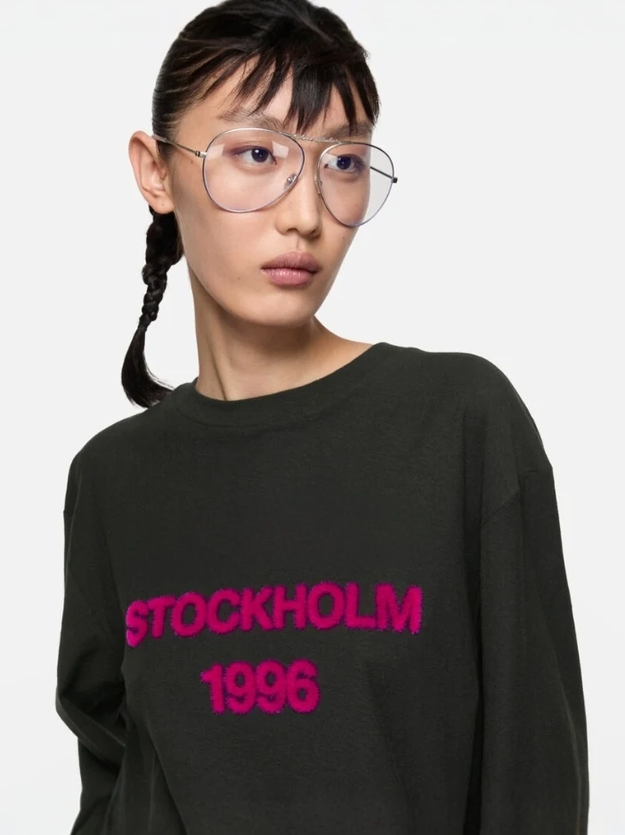 

Мужская футболка свободного кроя с длинным рукавом, круглым вырезом, принтом и бархатным шрифтом, удобная повседневная базовая футболка для молодежи на каждый день