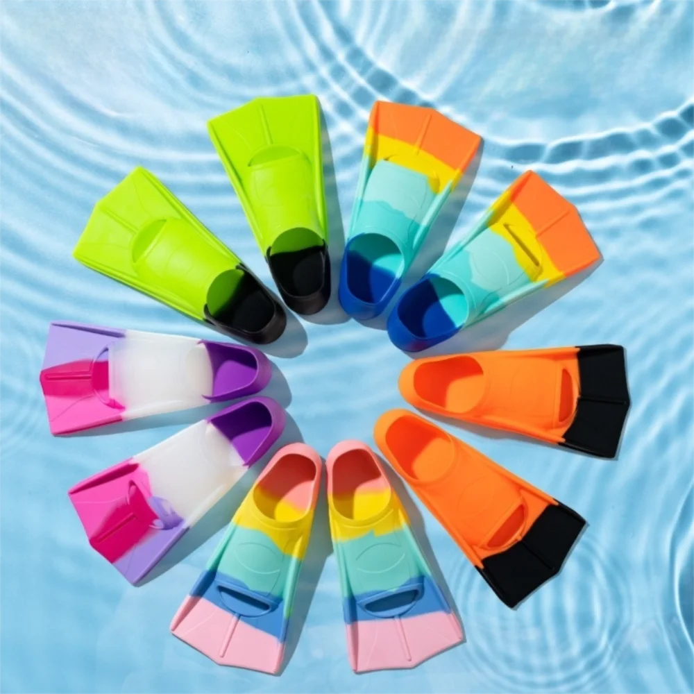 

Professional Silicone Swimming Flippers Comfortable Non-slip Swim Fins Diving Equipment for Children Adult
