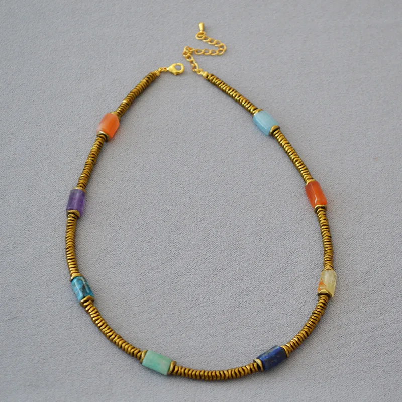 

Autumn Winter New Style European American Niche Literary Retro Colorful Stone Splicing Wavy Piece Beaded Necklace Clavicle Chain