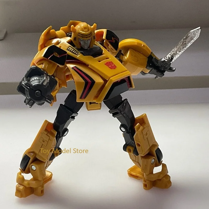 재고 Takara Tomy 트랜스포머 SS-GE 01 D 클래스 범블비 프리미엄 액션 피규어, 소장용 장식품, 인기 장난감 자동차 선물