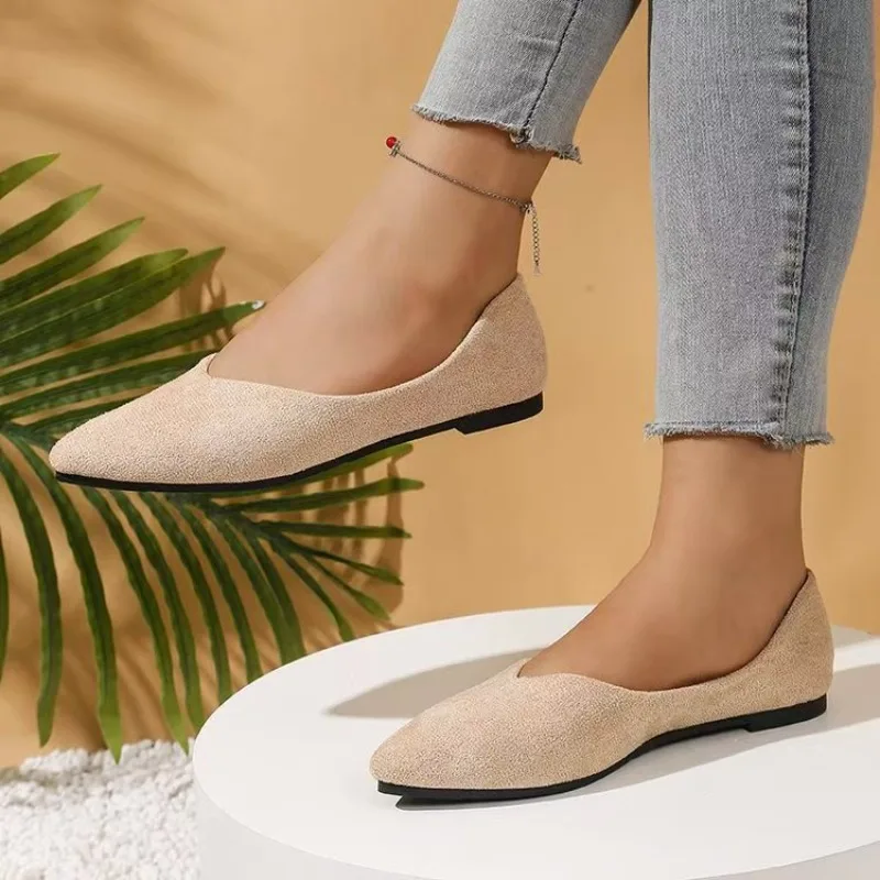Women's Casual Flat Bottom Bean Shoes Pointed-toe Outdoor Loafers Spring Autumn Season Low Heel Comfortable Women Single Shoes